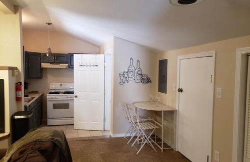 Bear Park Cabin | Family friendly! Cozy, quiet cabin in the Village of Cloudcroft
