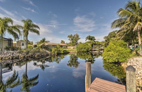 Englewood South House | Family-Friendly Englewood Rental with Canal Views!