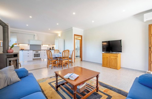Cala Llombards Villa | Family-friendly villa with pool - Casa Mediterranea