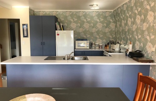 Pauanui House | Family Friendly Estuary front beach house