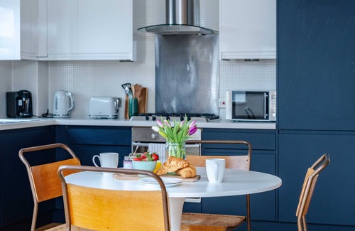 Margate Apartment | Family friendly flat near Old Town with parking