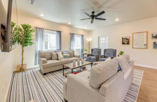 Florence House | Family-Friendly Florence Home 3 Mi to the Coast!