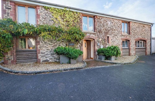 Stoke Fleming House | Family-Friendly Coastal Base Near Dartmouth