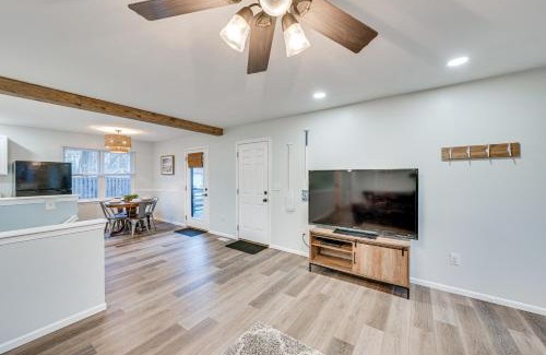 Como House | Family-Friendly Gem with Fire Pit 1 Mi to Lake Como