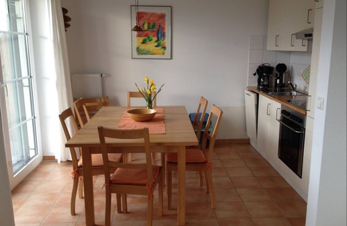 Dassow Apartment | Family-friendly holiday home with view to the Baltic Sea, by the beach
