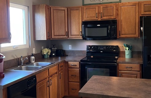 Chalco House | Family Friendly Home in Southwest Omaha