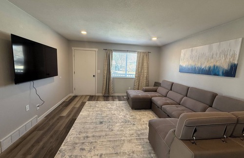 Casper House | Family friendly home just 15 minutes from the Events Center, airport, & downtown