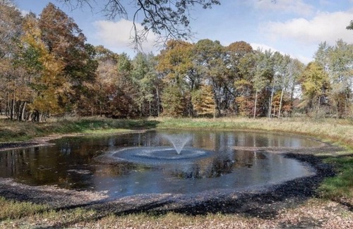 Andover House | Family friendly home on 62 acres, perfect for family gatherings & sports teams.