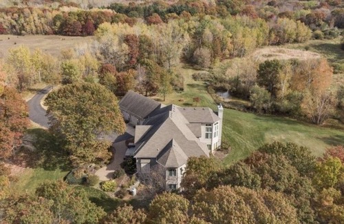 Andover House | Family friendly home on 62 acres, perfect for family gatherings & sports teams.