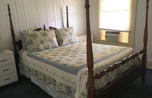 Comfort House | Family-friendly house in the Texas Hill Country