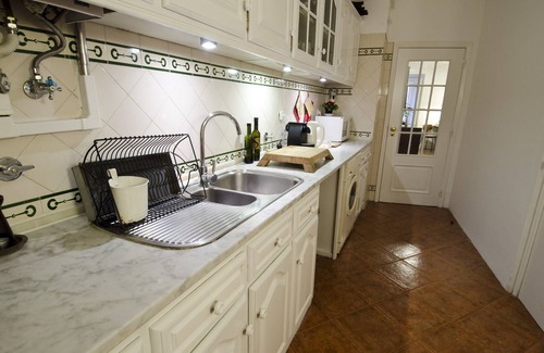 Santa Maria Maior Apartment | Family-friendly, in the heart of Lisbon's old town