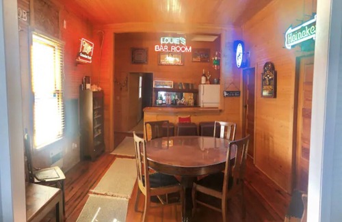 Grenell Cottage | Family friendly Island with Channel view, and dreamy amenities!