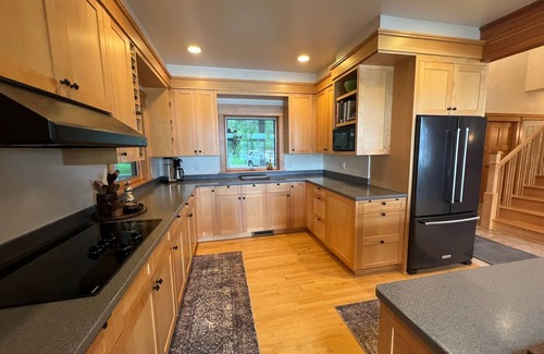 Crosslake House | Family-Friendly Lakefront Retreat with Stunning Sunsets on Whitefish Chain in MN