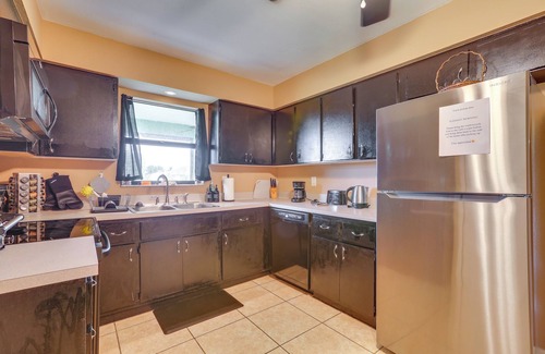 Eisenhower House | Family-Friendly Lehigh Acres Home: Screened Porch!