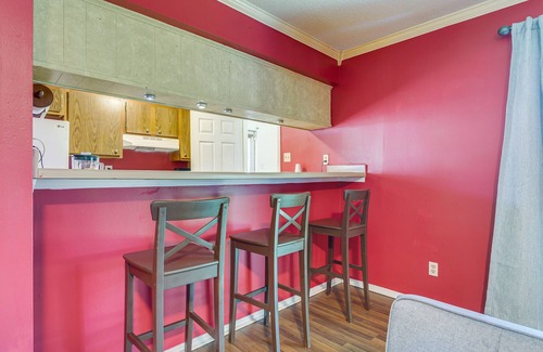 Mobile House | Family-Friendly Mobile Retreat w/Spacious Yard!