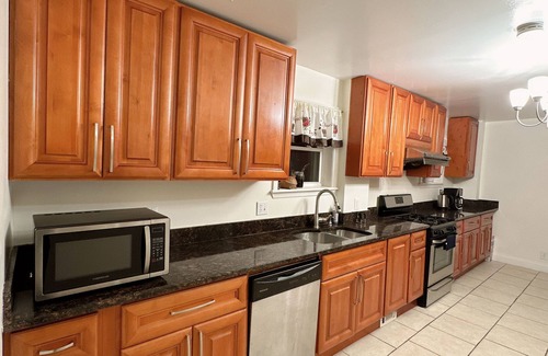 Cheverly House | Family-friendly neighborhood, close to DC/Fedex stadium