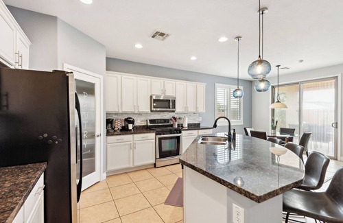 Canyon Trails House | Family-Friendly Oasis in Goodyear
