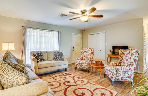 Stamford House | Family Friendly Peaceful Home in Stamford!