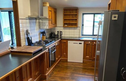 Urunga House | Family-Friendly Retreat with 4 Bedrooms, Opposite