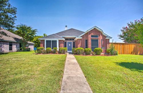 Rowlett House | Family-Friendly Rowlett Home about 23 Mi to Dallas