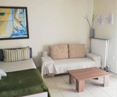 Nees Pagases Apartment | Family-friendly studio near the sea.