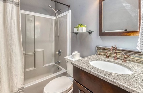 Center Moriches House | Family Friendly Escape with Bay views, Private Pool & Beach Adjacent