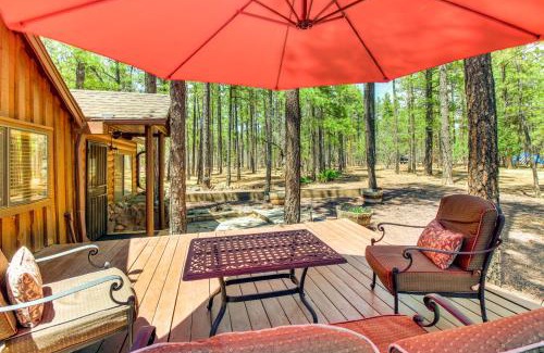 Pinetop-Lakeside House | Family-Friendly Hideaway Cabin in Lakeside!