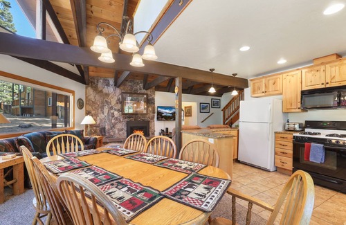 Montgomery Estates Cabin | Family Friendly-Great Location-AC Prestigious Neighborhood; 3 miles to lake