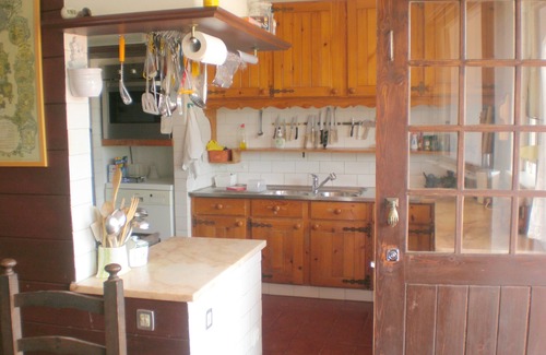 Eugaria Villa | Family-friendly villa with pool & beautiful view, near beaches, surfing & golf