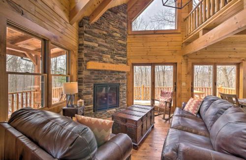 Bladensburg House | Family-Friendly Warsaw Cabin with Deck and Fireplace!