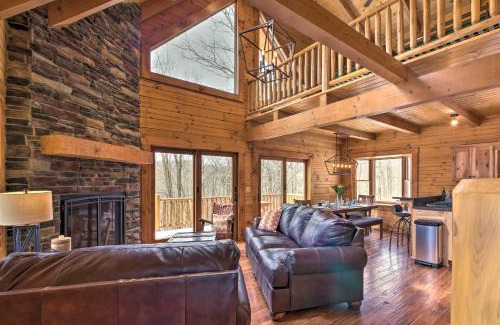 Bladensburg House | Family-Friendly Warsaw Cabin with Deck and Fireplace!