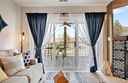 Osage Beach Apartment | Family Fun Lakefront Condo at Parkview Bay