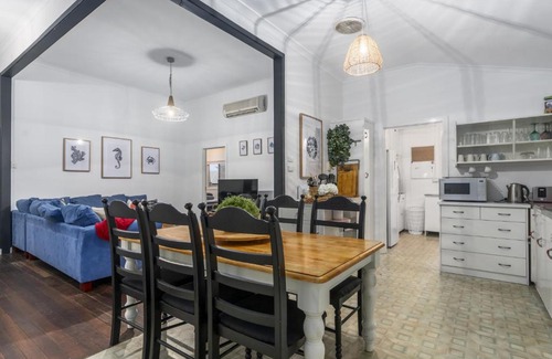 Rockingham House | Family Fun Your beach and fishing delight