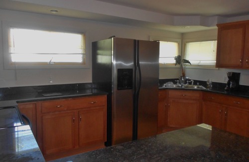 Sheridan House | Family gathering placenNo petsn
