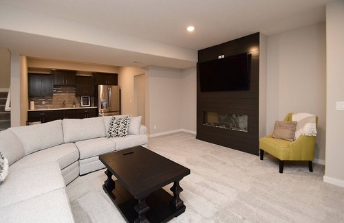 Elkhorn House | Family Getaway House - 6BR, Sleeps the Crew