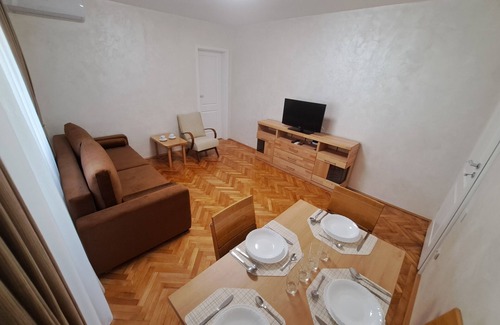 Sibiu Apartment | Family Heritage from past to the future