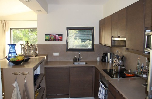 Begur Villa | Family holidays in a bright and airy villa with extensive sea views and pool.