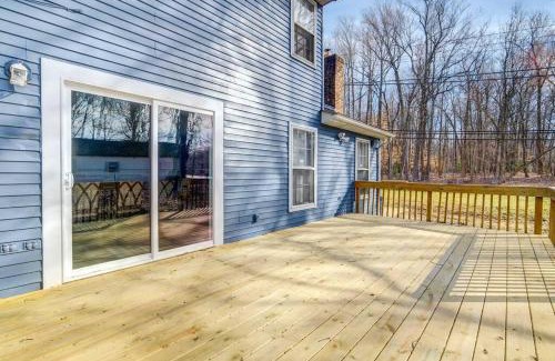 Fort Washington House | Family Home ~ 18 Mi to DC: Private Deck!