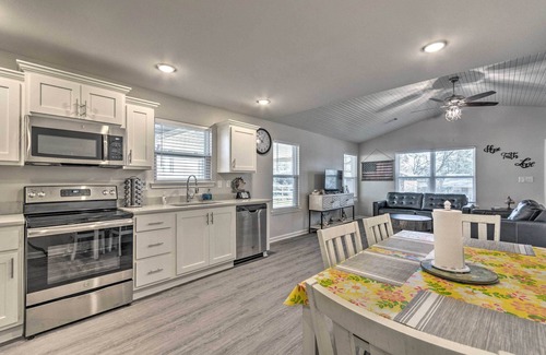Little Rock Cottage | Family Home ~ 5 Mi to Downtown Little Rock!