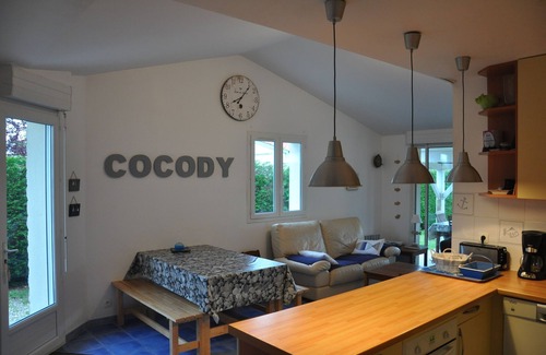 Le Chateau-d'Oleron House | Family home on large wooded lot