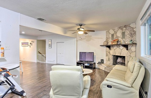 Shearer Hills - Ridgeview House | Family Home, Halfway Between Airport & Dtwn