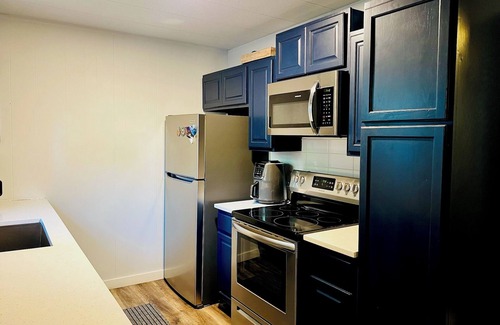 Preston Hollow House | Family home in Dallas’s most prestigious neighborhood - Preston Hollow! 3 BR/2BA