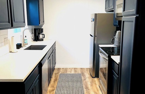 Preston Hollow House | Family home in Dallas’s most prestigious neighborhood - Preston Hollow! 3 BR/2BA