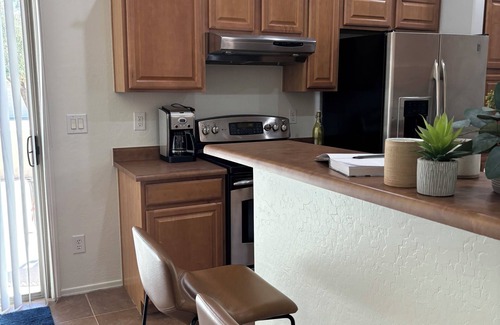 Marley Park House | Family home in Fantastic Surprise with WiFi, AC in quiet neighborhood.