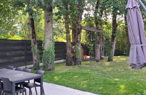 Ragon et la Malnoue House | Family home near Nantes with public transport and shops