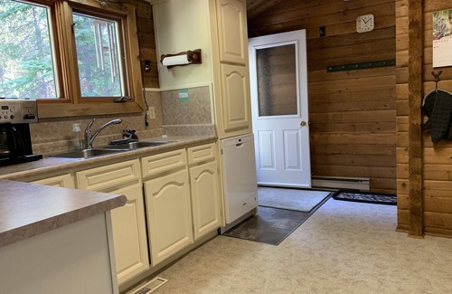 Kenora House | Family home on Lake of the Woods