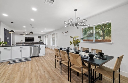 Cedar Park House | Family Home w/Hotub, Game Room Sleeps 10 & Pets