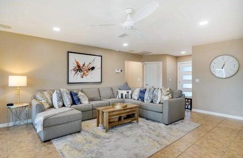 Caloosahatchee House | Family Home with Outdoor Oasis in Cape Coral!