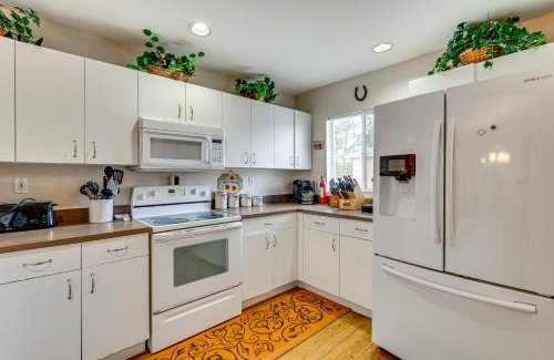 Fort Myers House | Family Home with Pet-Friendly Yard in Fort Myers!