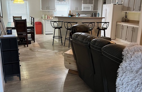 Port O Connor House | FAMILY HOME WITH COOKING, COVERED RECREATION AND CONVENIENT TO BAY.